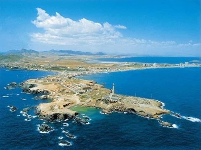 FIN DE SEMANA 4**** 2 NOCHES P.C. CON 3 INMERSIONES 340€